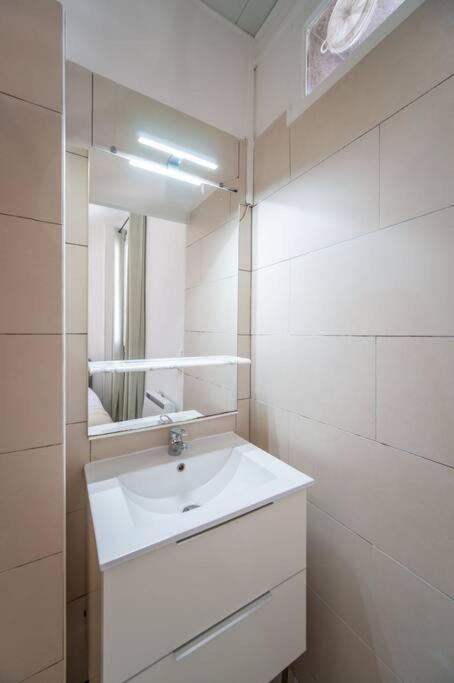 Appartement Tout Equipe Balcon 4 Pers St Charles Marseille Extérieur photo